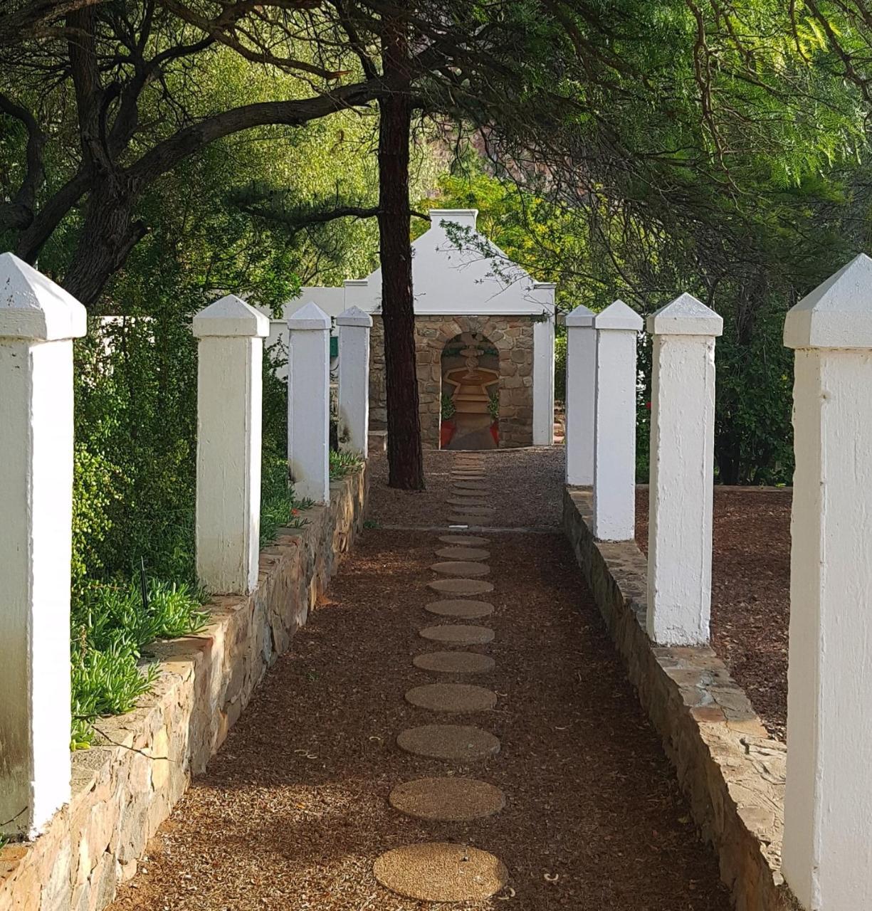 Montagu Little Sanctuary - Hot Spring Access At Reduced Price Apartment Exterior photo